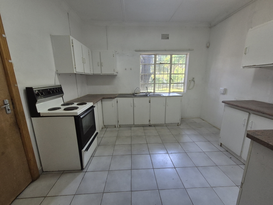 3 Bedroom Property for Sale in Wolmaransstad North West